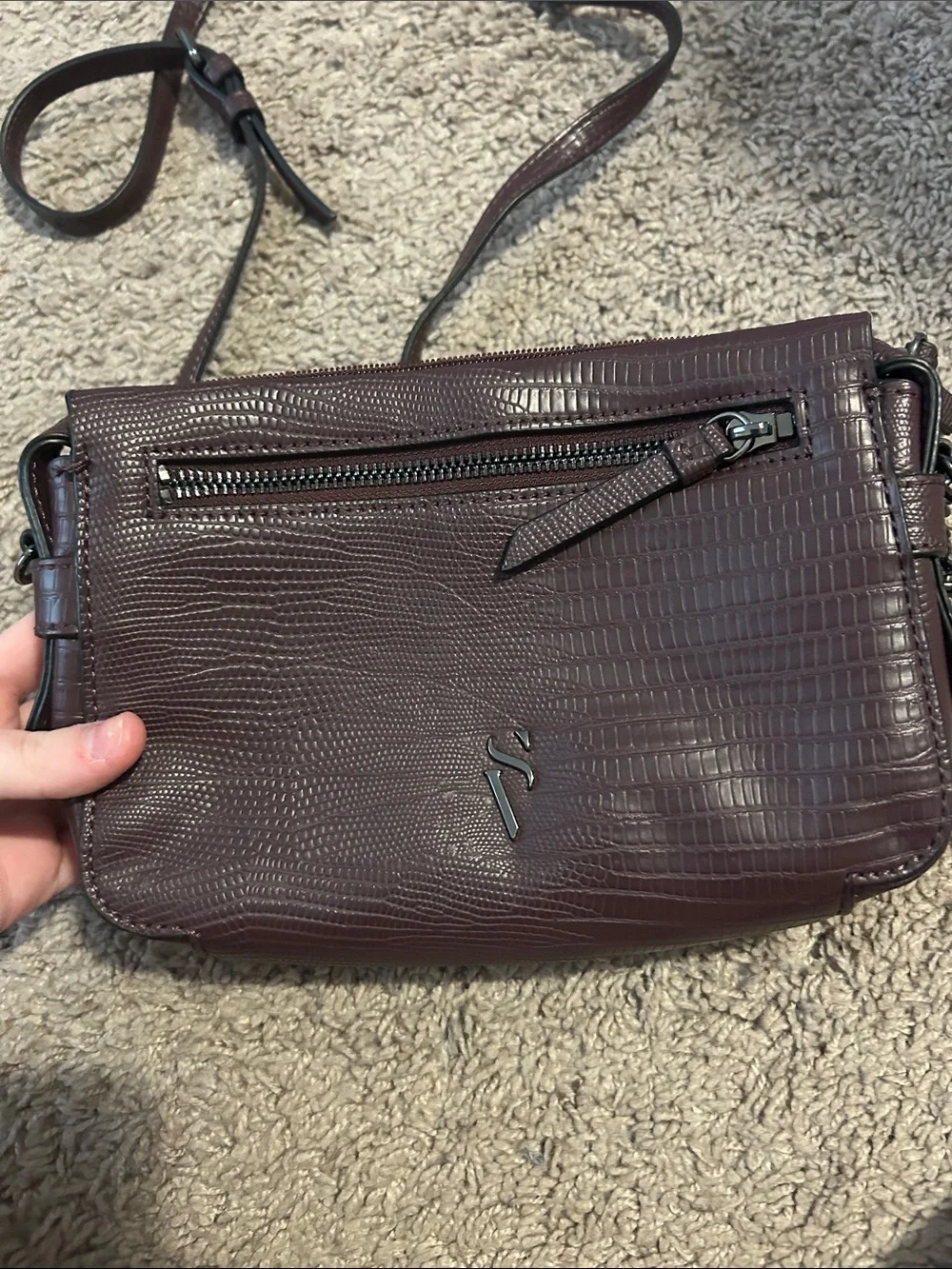 Simply Vera Vera Wang Burgundy Textured Crossbody Bag